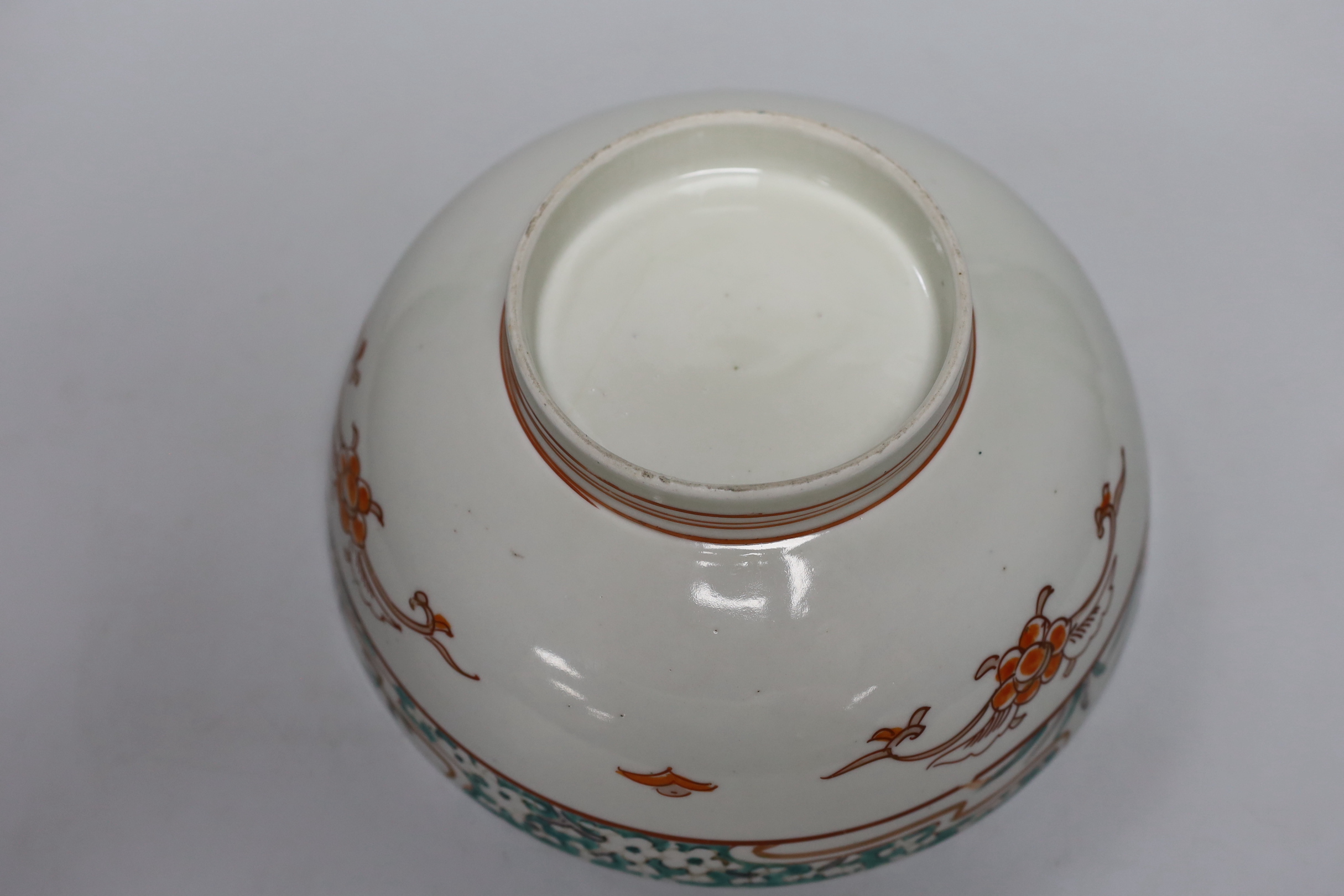 A Japanese enamelled porcelain bowl, 25cm diameter